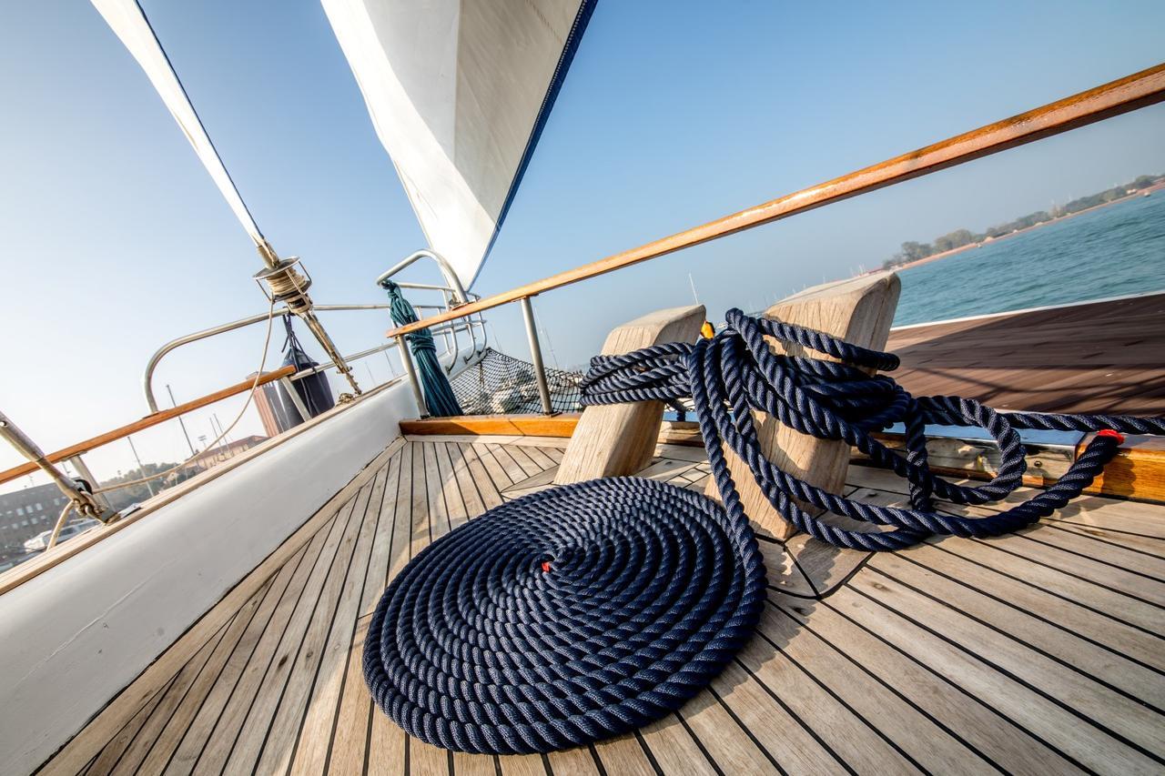 Botel Boat San Marco